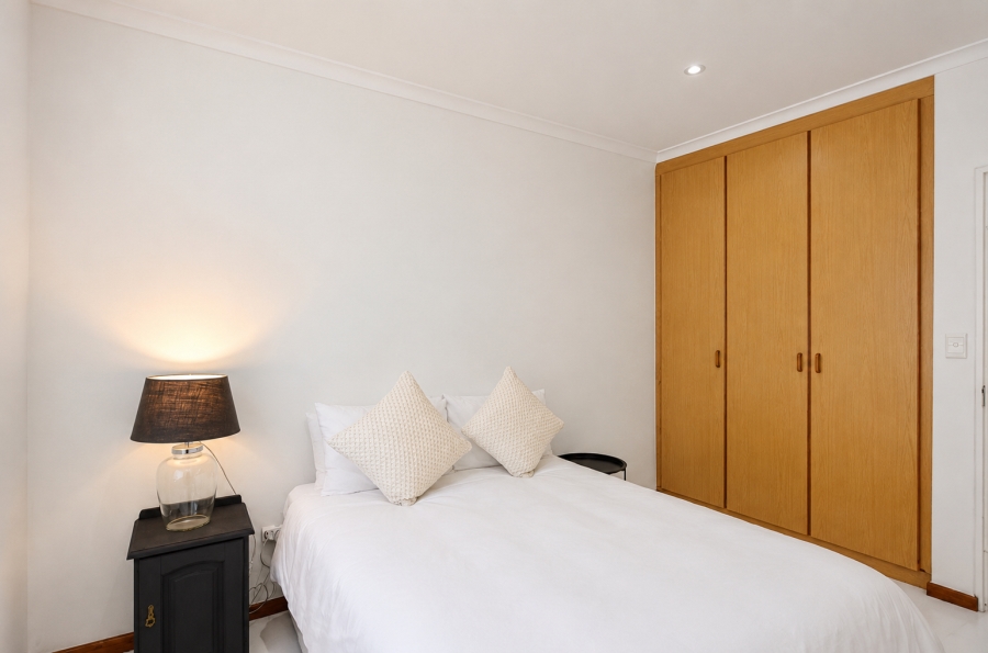 4 Bedroom Property for Sale in Yzerfontein Western Cape
